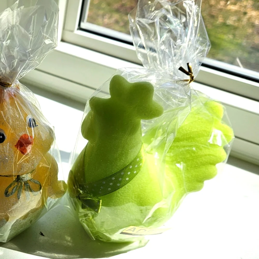 Easter Collection Candle - Picture 3 of 4